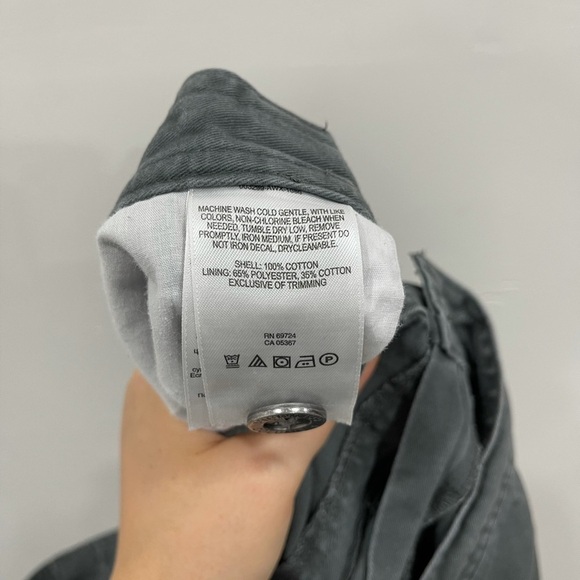 Columbia Roc II Shorts Grey Cargo 44w 10L Camping - Picture 8 of 8